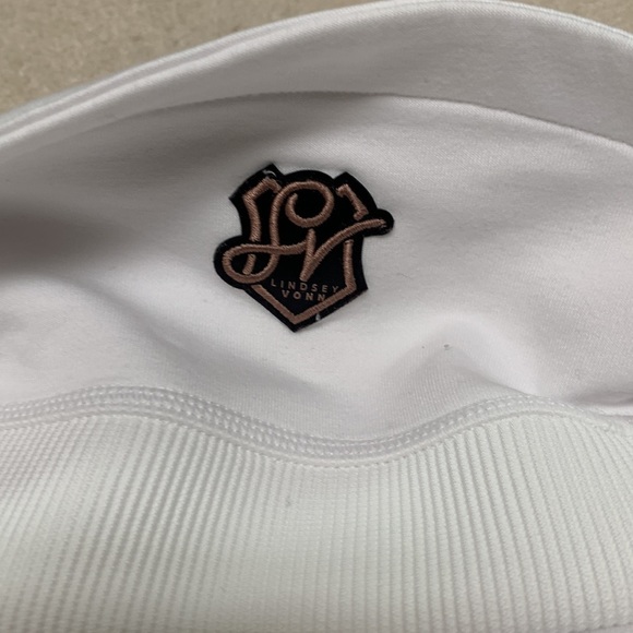 Under Amour x Lindsey Vonn Outerwear zip up! - Picture 3 of 4